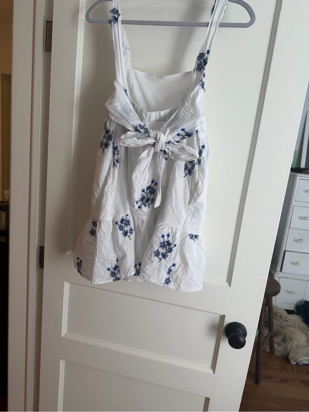 Beautiful Mini Dress - Picture 4 of 5